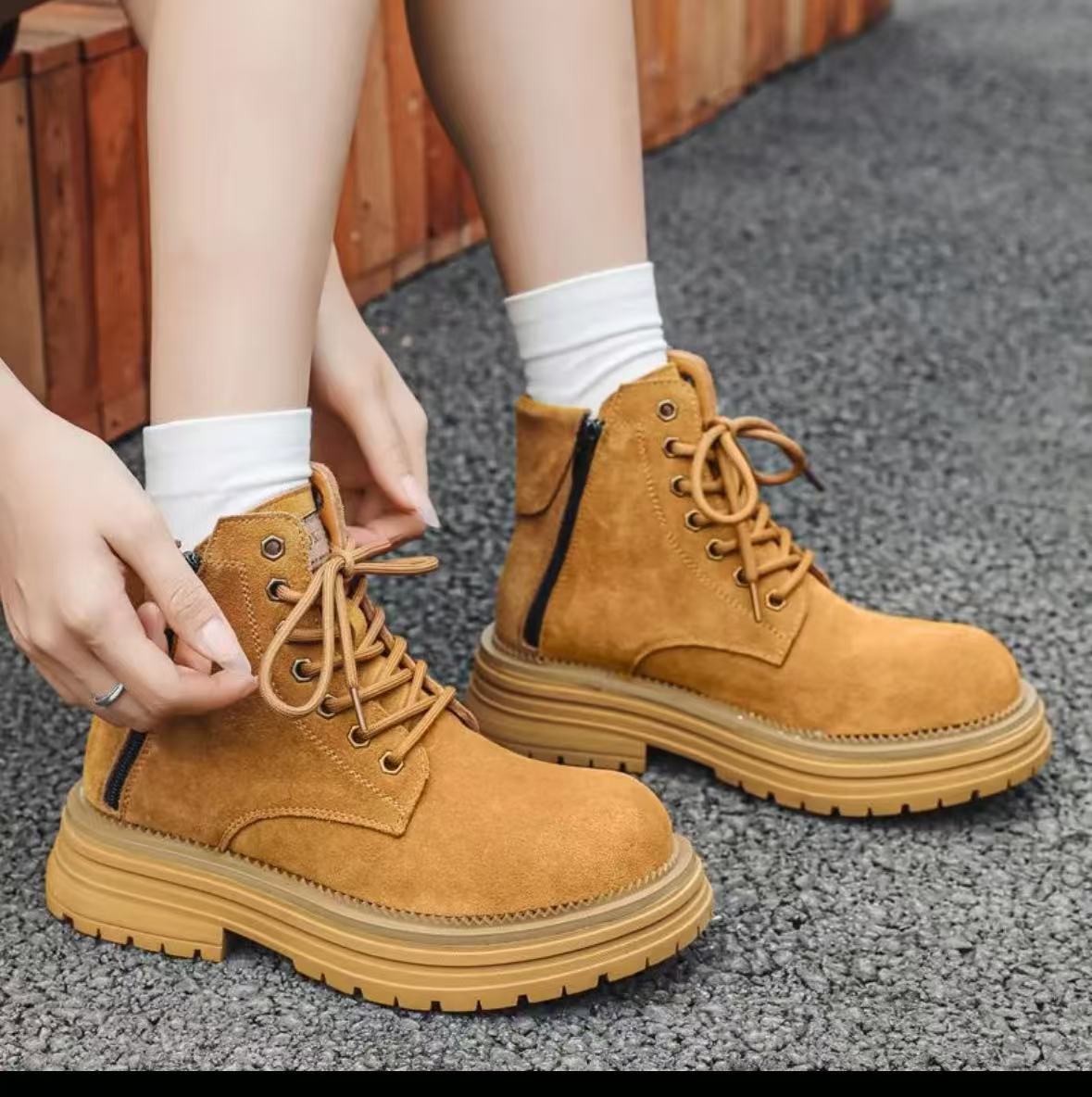 Women's & Men's Thickness Low Elevator Wild Single Cotton Tooling Men's Martin Boots