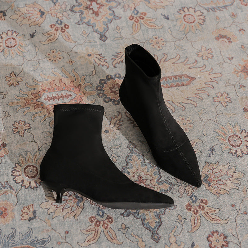 Women's Pointed Toe Suede Kitten Short Fashion Heels