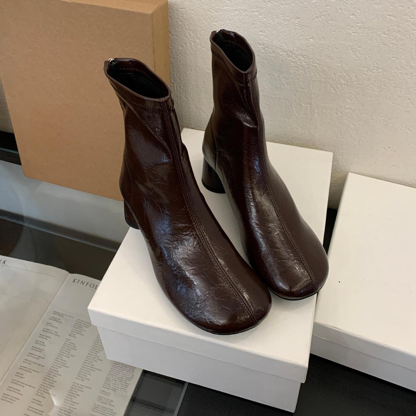 Women's Korean Style Ankle Brown Round Head Fashionable Western Thick Women's Shoes