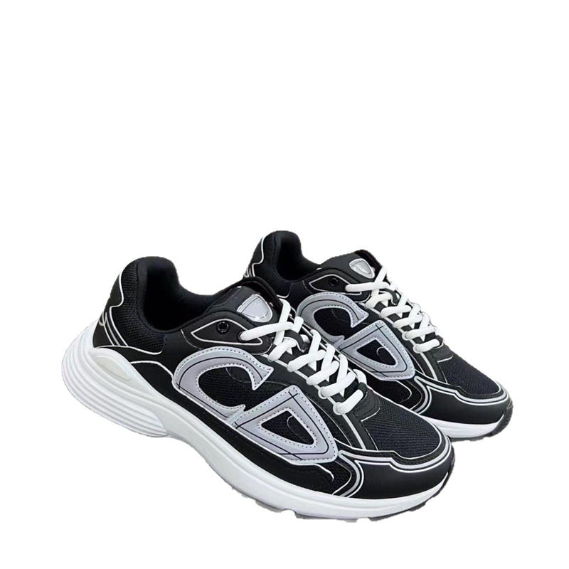 Women's & Men's Fashion Couple Light Mesh Breathable Comfortable Men's Sports Shoes