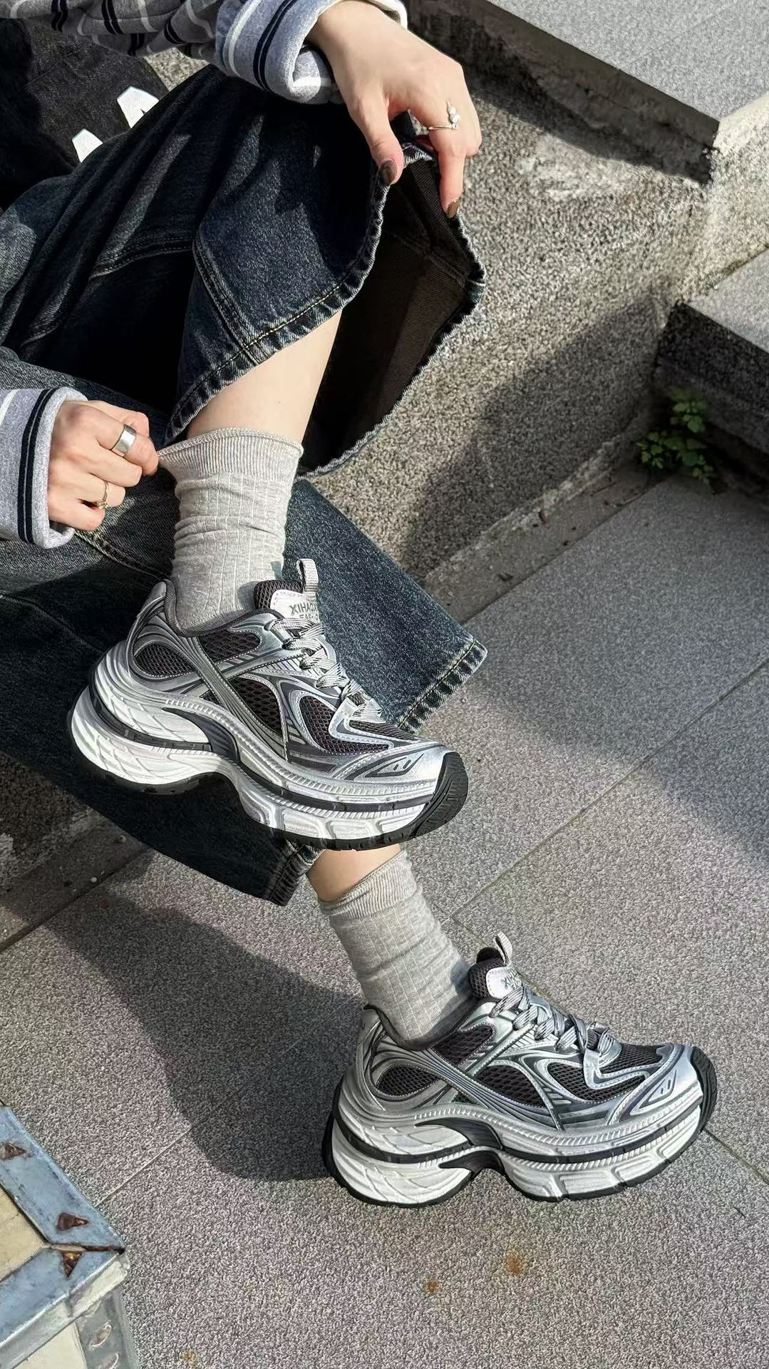 Women's Paris Dad Raise The Bottom Casual Shoes