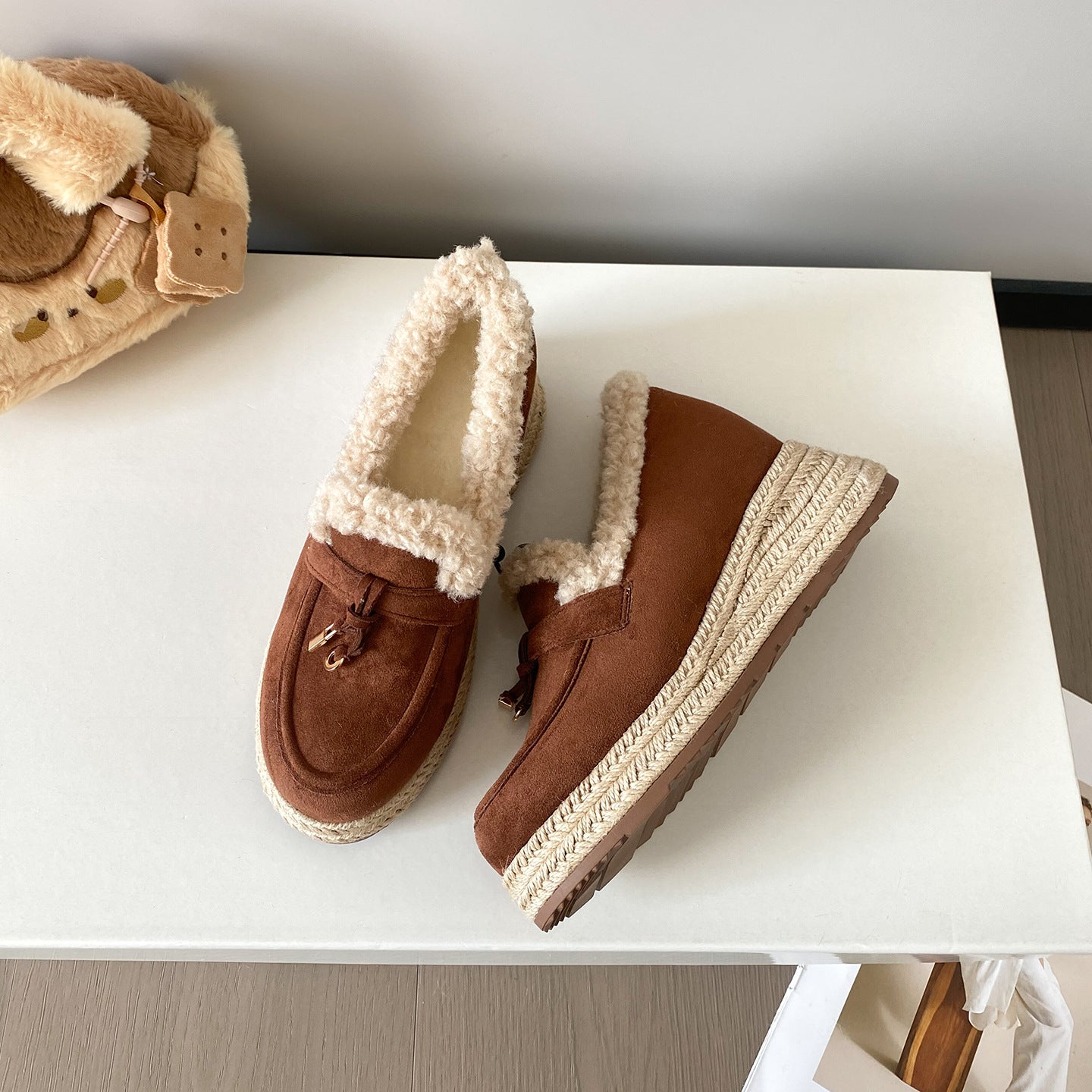 Women's Height Increasing Insole Straw Fisherman Retro Muffin Slip-on Women's Fashion Shoes