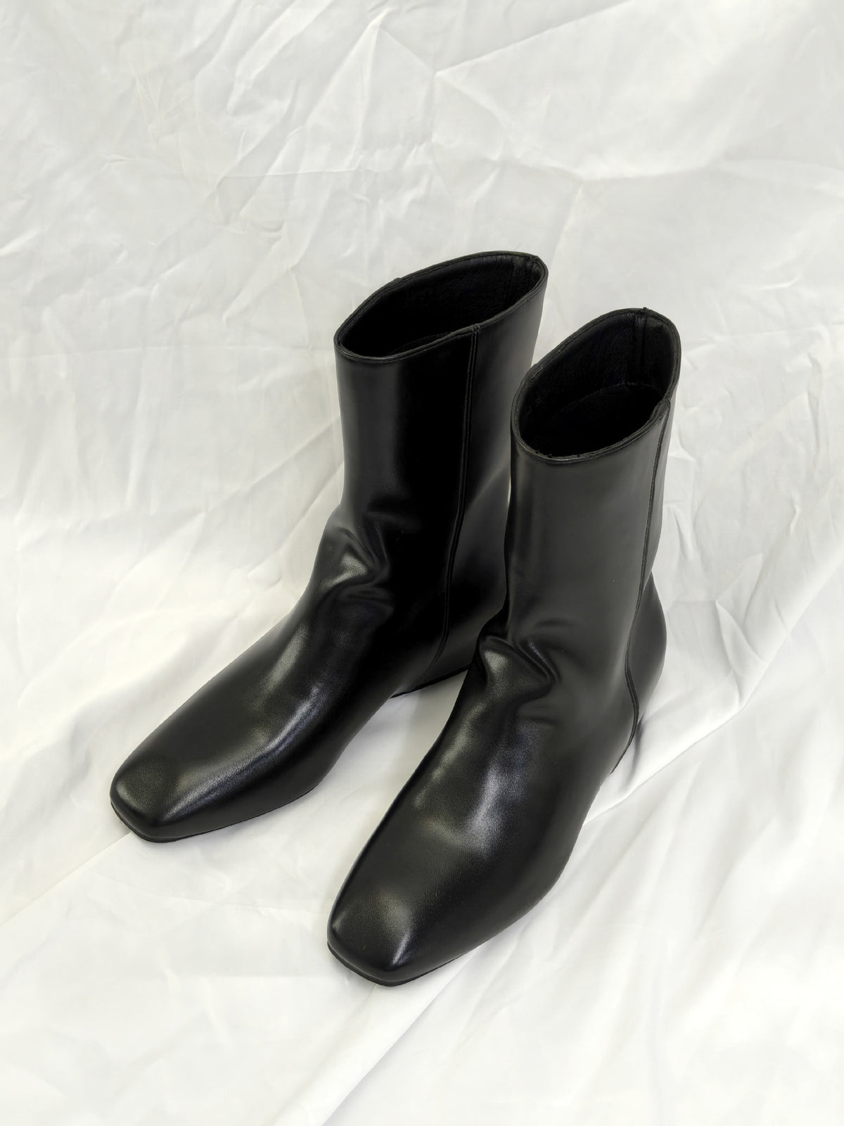 Women's Square Head Slimming Simple Height Increasing Insole Wide Tube Knight Women's Leather Boots