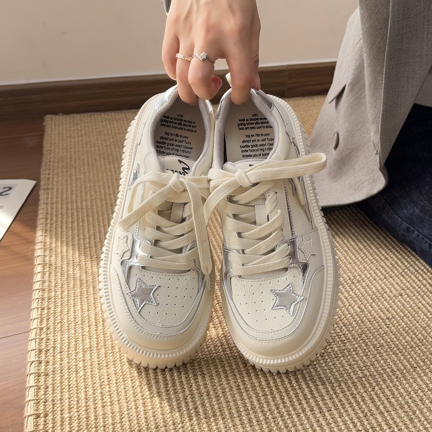 Height Increasing Genuine Platform White Super Hot Portable Small Popular Sneakers