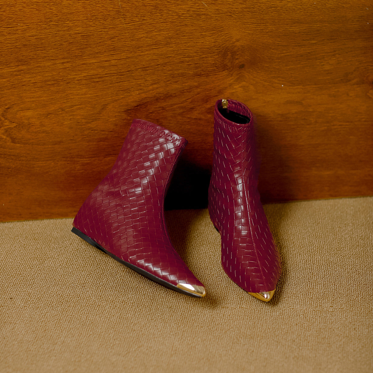 Women's Inner Height Increasing Elegant Pointed Woven Women's Leather Boots