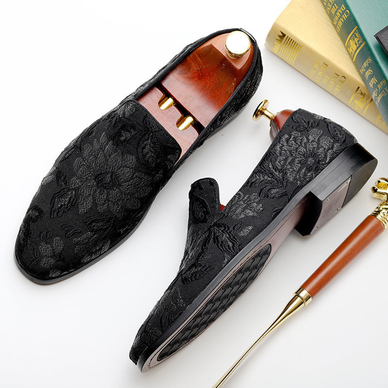 Cool Men's Summer British Embroidered Slip-on Men's Casual Shoes