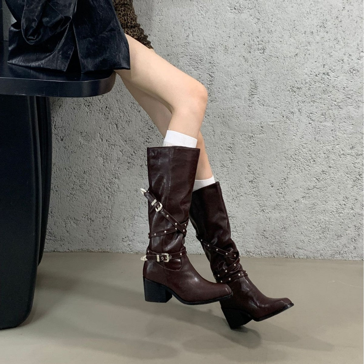Women's Style Fashion Belt Buckle Small Chunky Heels