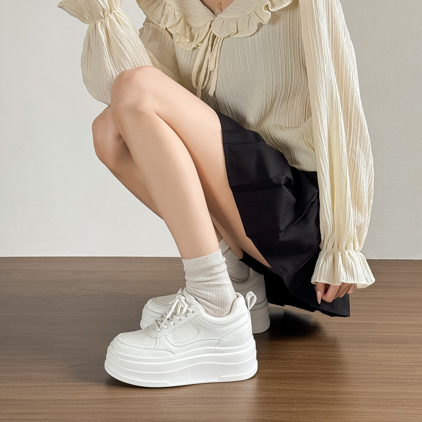 Women's Style Muffin Platform White Small Lightweight Women's Casual Shoes