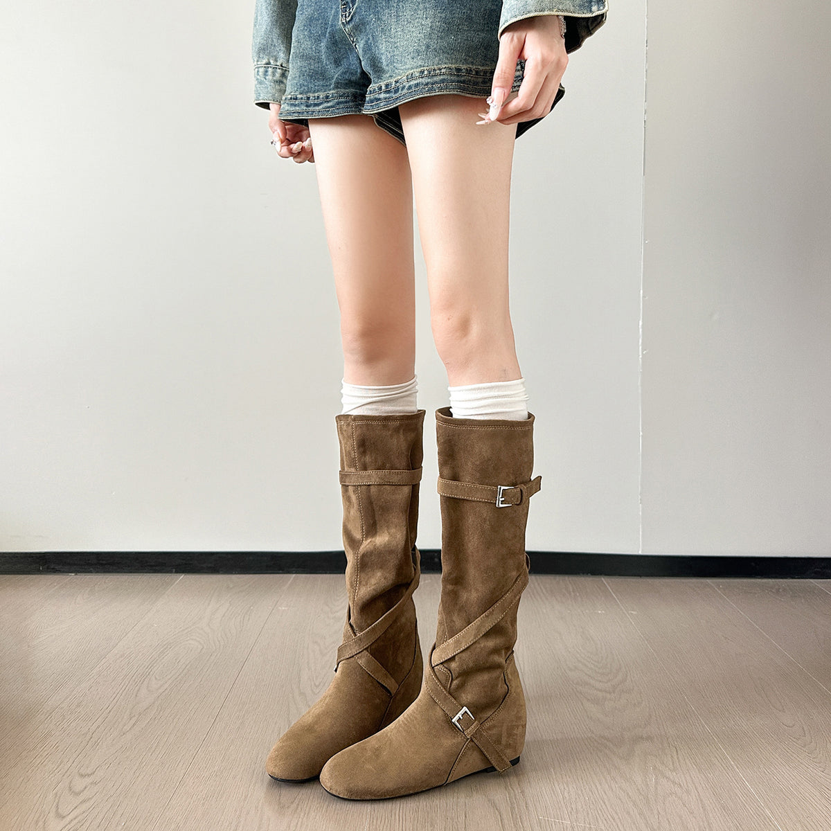 Women's Western Cowboy Riding Plus Veet Below The Knee V Cut Women's Leather Boots