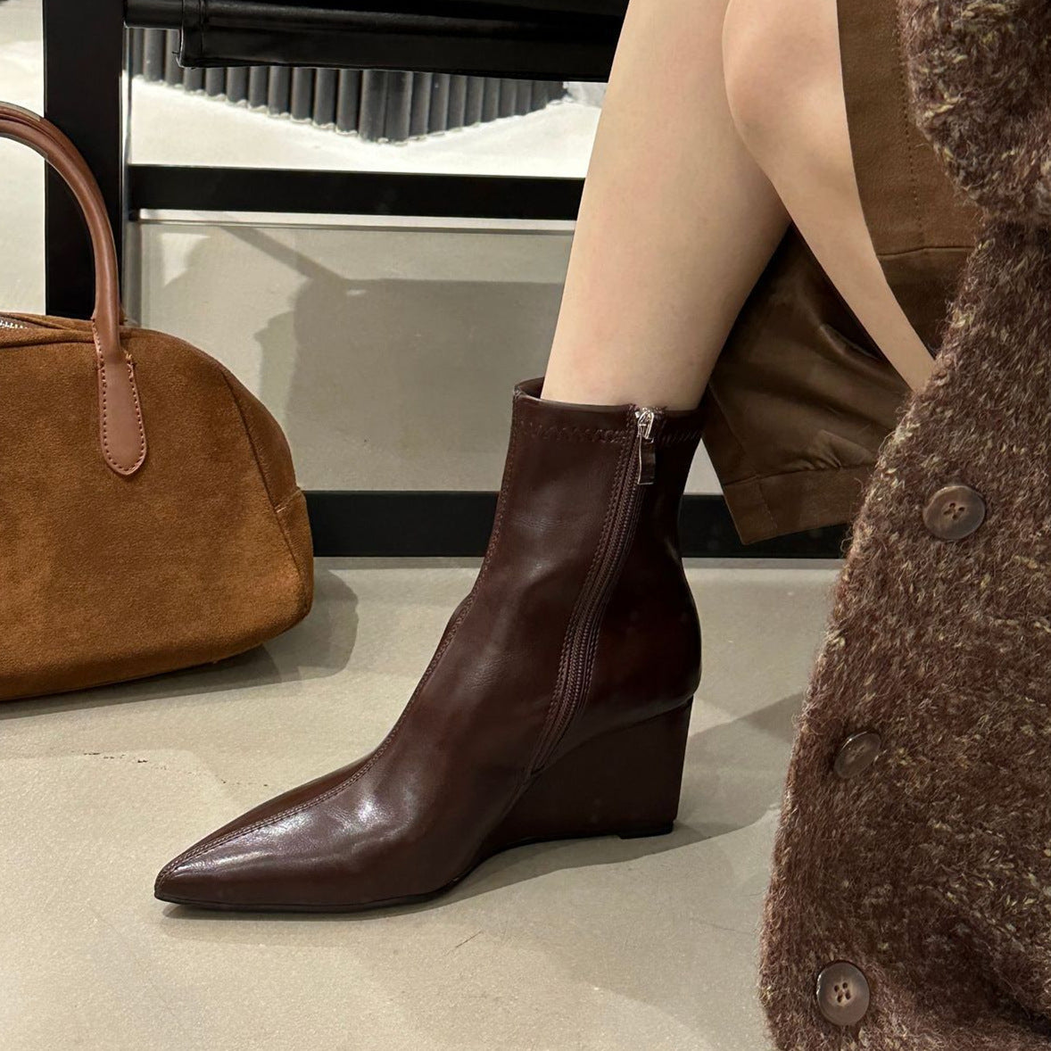 Women's Brown High Ankle Pointed Toe Stretch Thin Vintage Women's Leather Boots