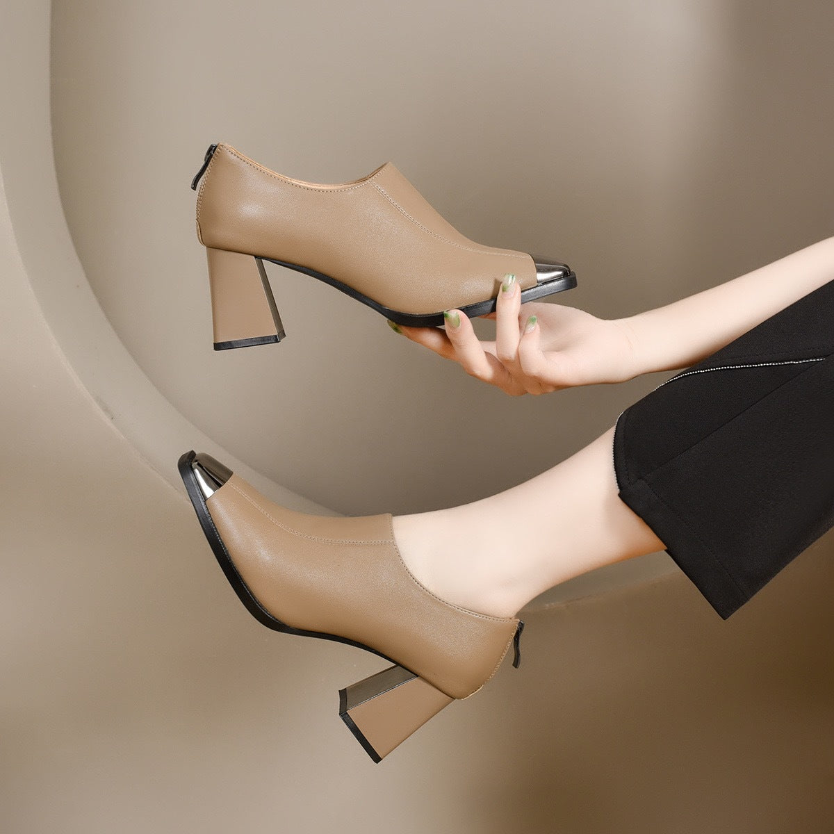 Women's Temperament Square Toe High Soft Chunky Deep Women's Fashion Shoes