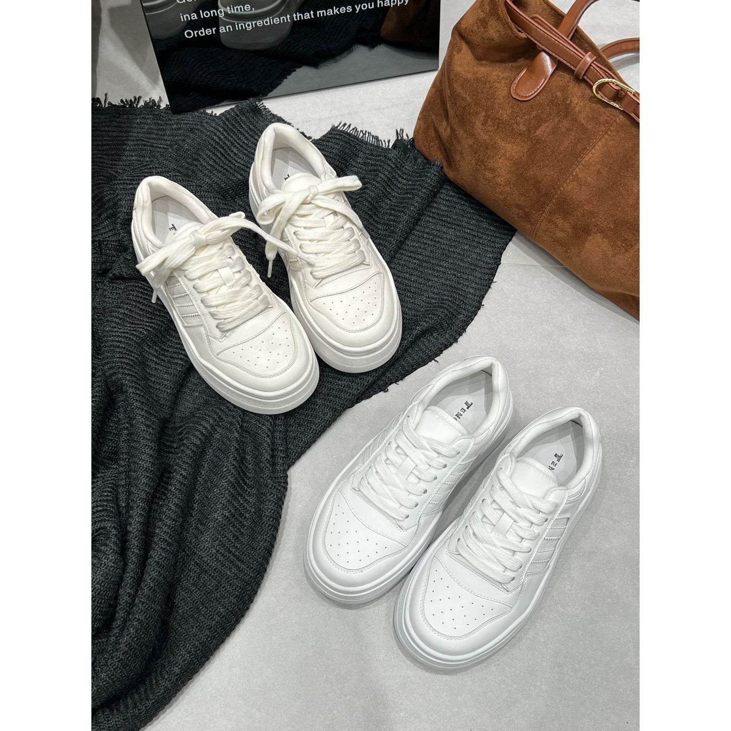 Women's Autumn Thick Bottom Style Bread Skateboard Sneakers