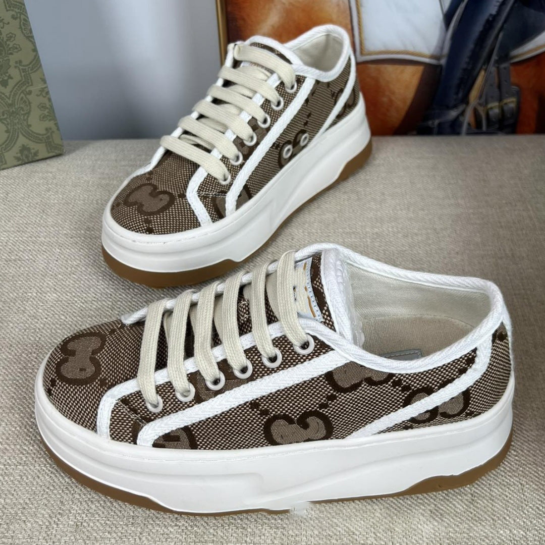 Platform Heightened Vintage Embroidered Board Fashion Canvas Shoes