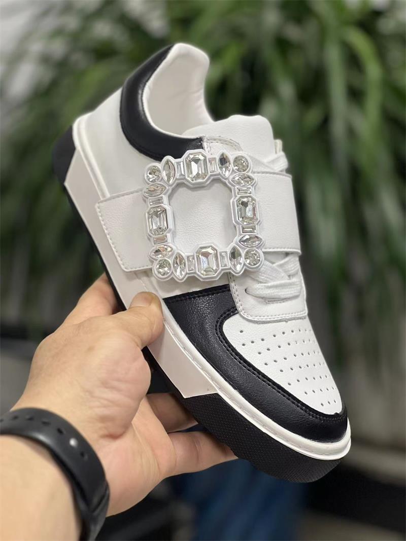 Women's Drill Buckle Fashion White Genuine Board Sports Casual Shoes