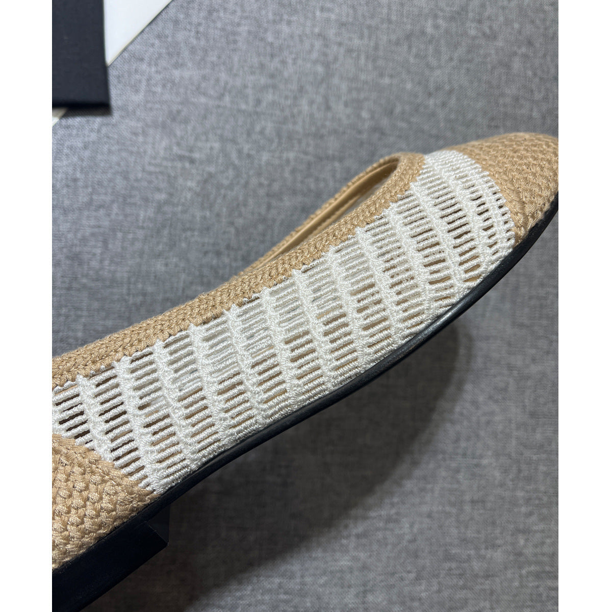 Women's Color Matching Straw Mesh Hollow Flat Women's Fashion Shoes