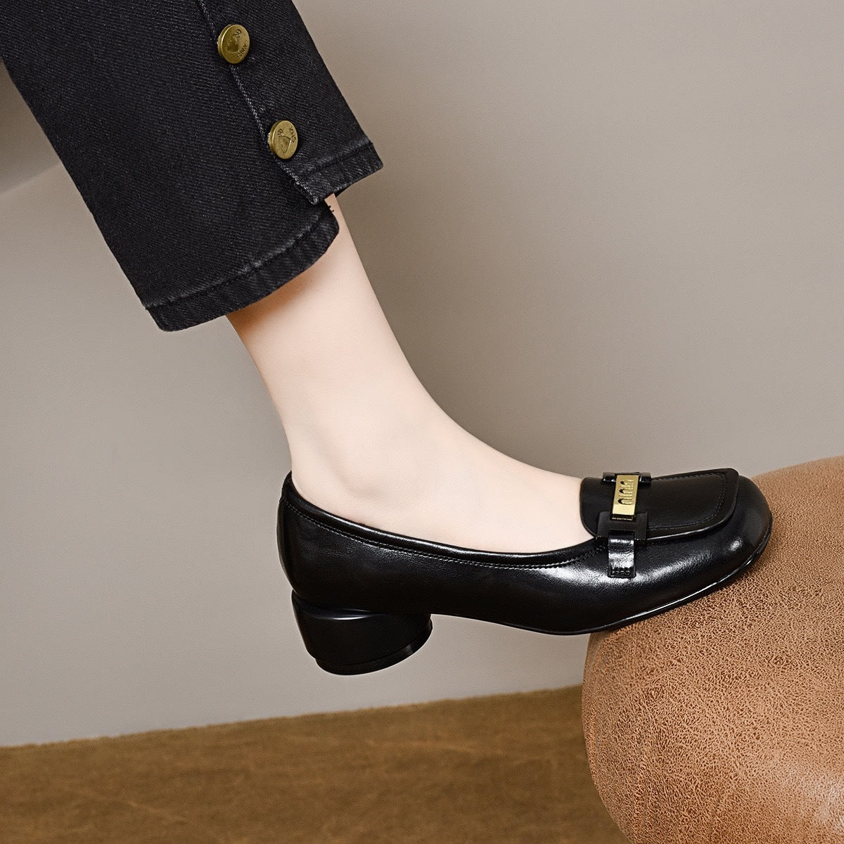 Women's Genuine First Layer Cowhide Slip-on Plus Size Pumps Flat Women's Fashion Shoes