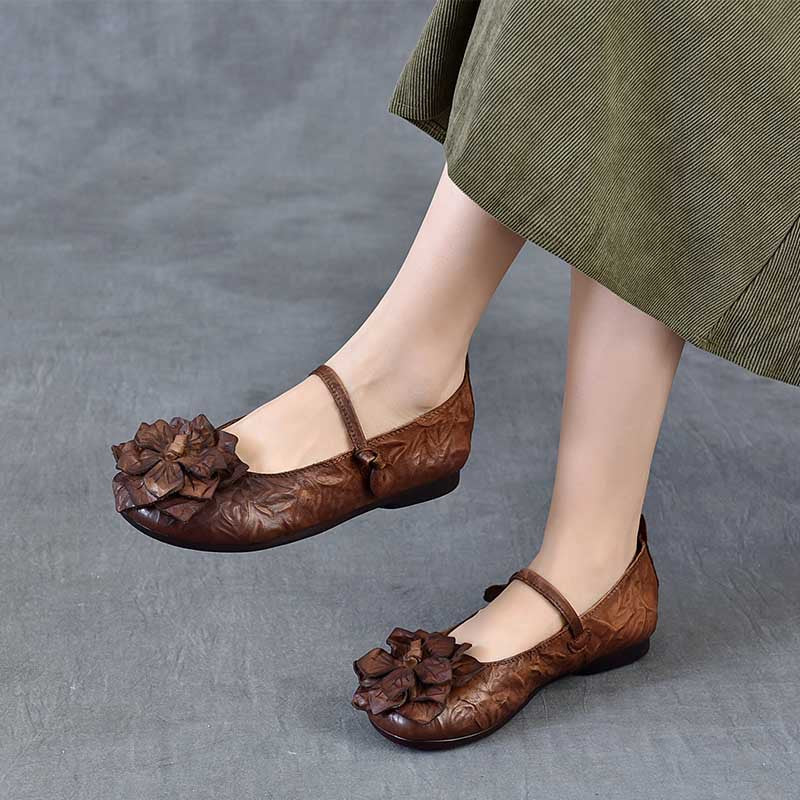 Women's First Layer Cowhide Soft Bottom Ethnic Style Flower Artistic Retro Women's Casual Shoes