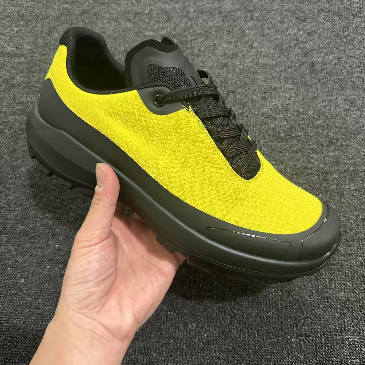 Outdoor Lightweight Running Trendy Retro Easy Men's Sports Shoes