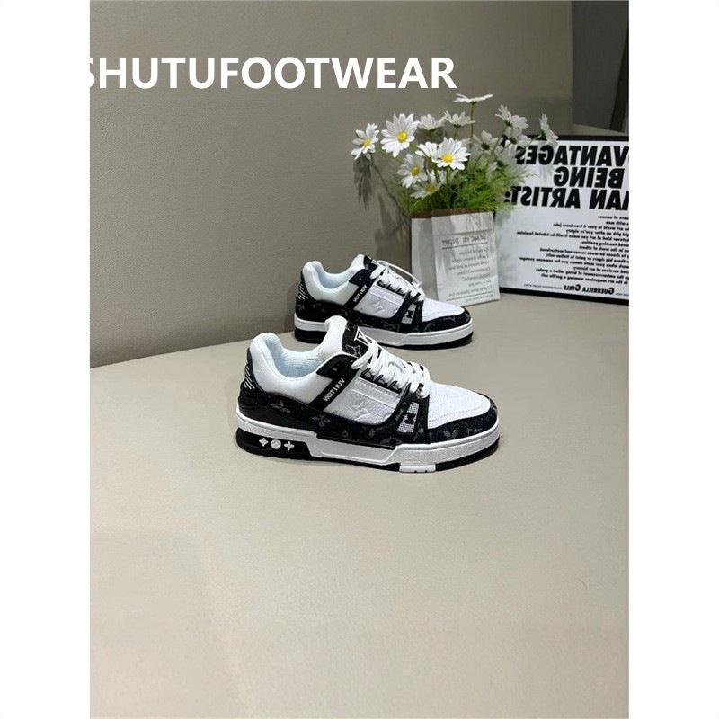 Women's & Men's Quality Couple Soft Sole Lightweight Fashion Breathable Women's Shoes