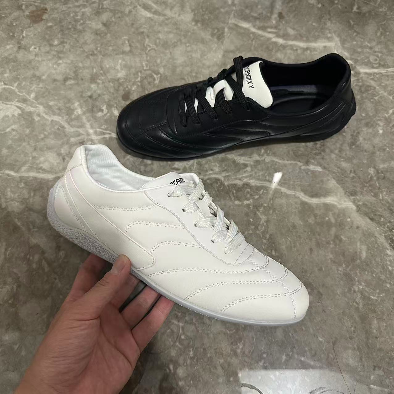 Men's Sports Handsome Soft Bottom Korean Light Niche Men's Casual Leather Shoes