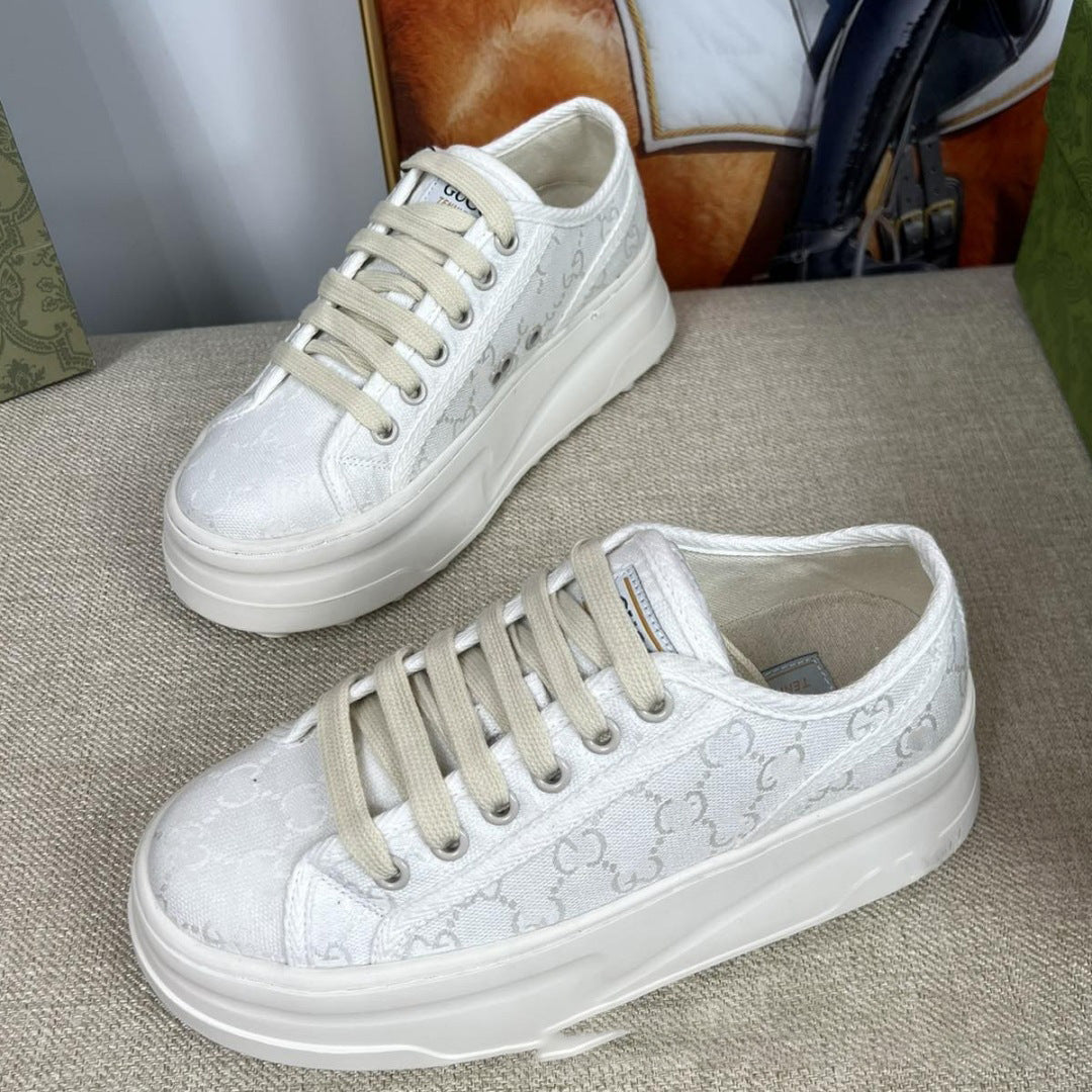 Platform Heightened Vintage Embroidered Board Fashion Canvas Shoes