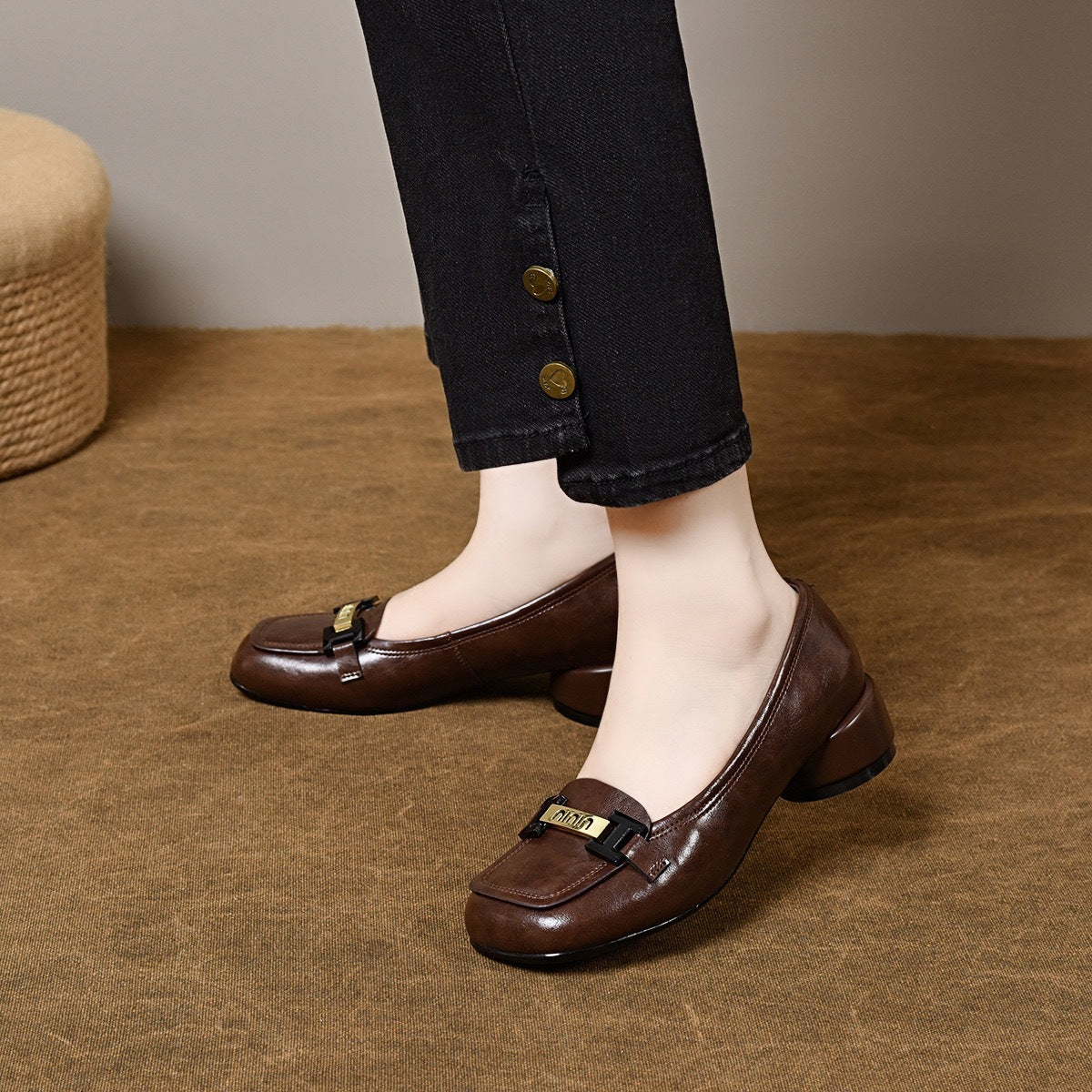 Women's Genuine First Layer Cowhide Slip-on Plus Size Pumps Flat Women's Fashion Shoes