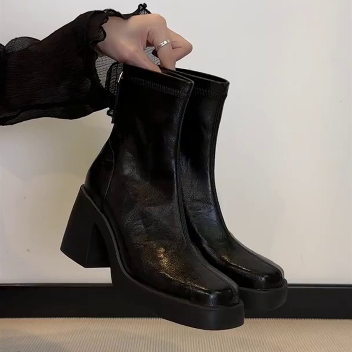 Women's Toe High Thin Chunky French Ankle Women's Leather Boots