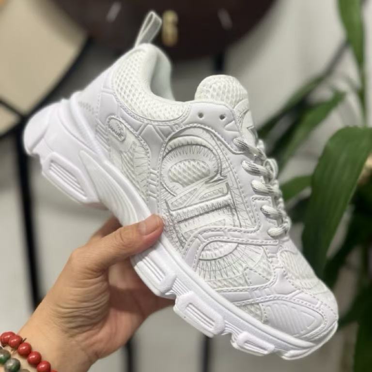 Women's & Men's Couple Fashion Lightweight Running Breathable Comfort Men's Sports Shoes
