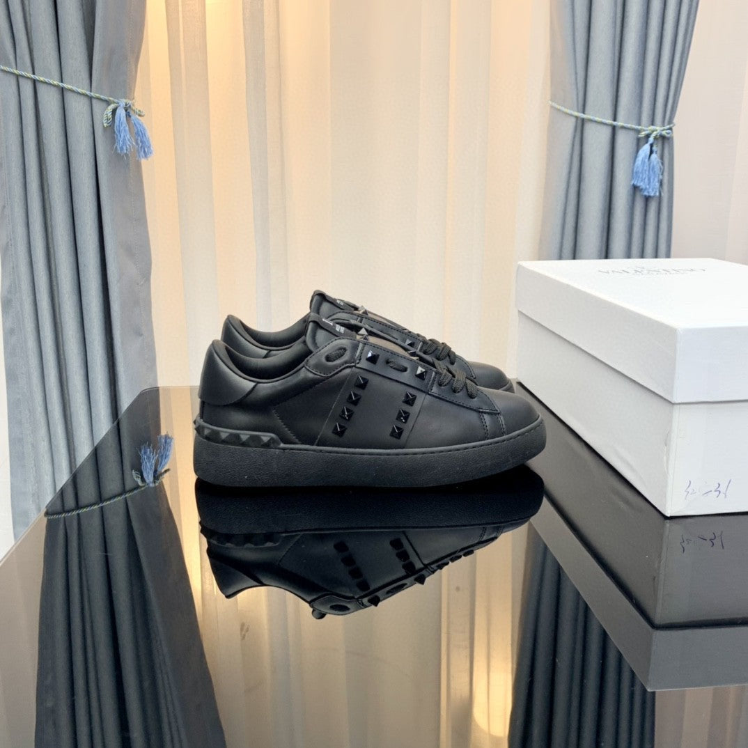 Lovers Versatile White Lightweight Color Matching Sports Casual Shoes