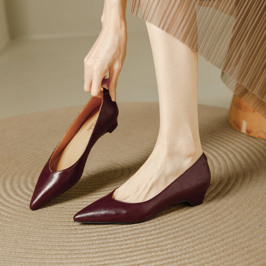 Women's Retro Pointed Toe Low-cut Slip-on Soft Comfortable Commute Minimalist Women's Fashion Shoes