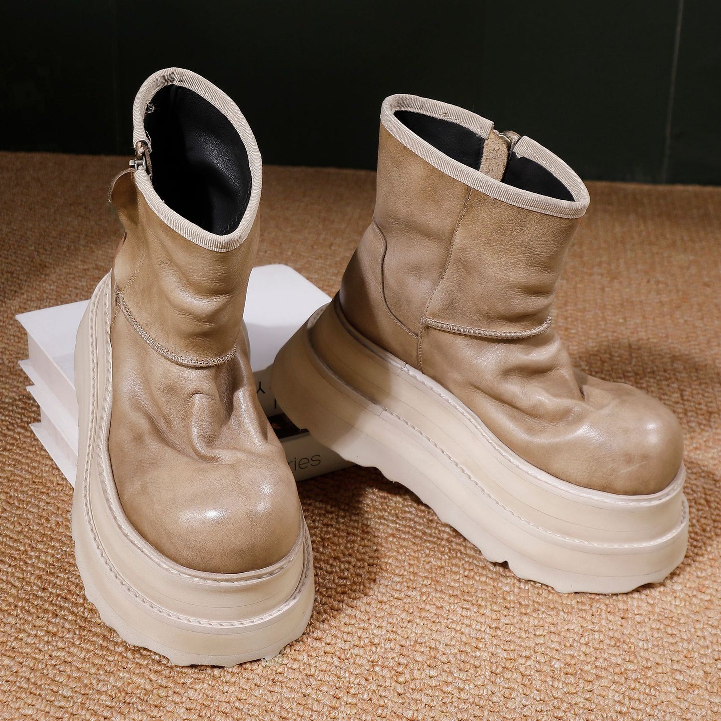 Women's Ankle Soft Light Early Autumn First Layer Cowhide Boots