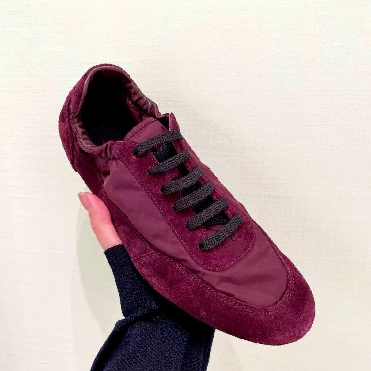 Women's & Men's Moral Training Retro Solid Color Flat Round Toe Sports Casual Shoes