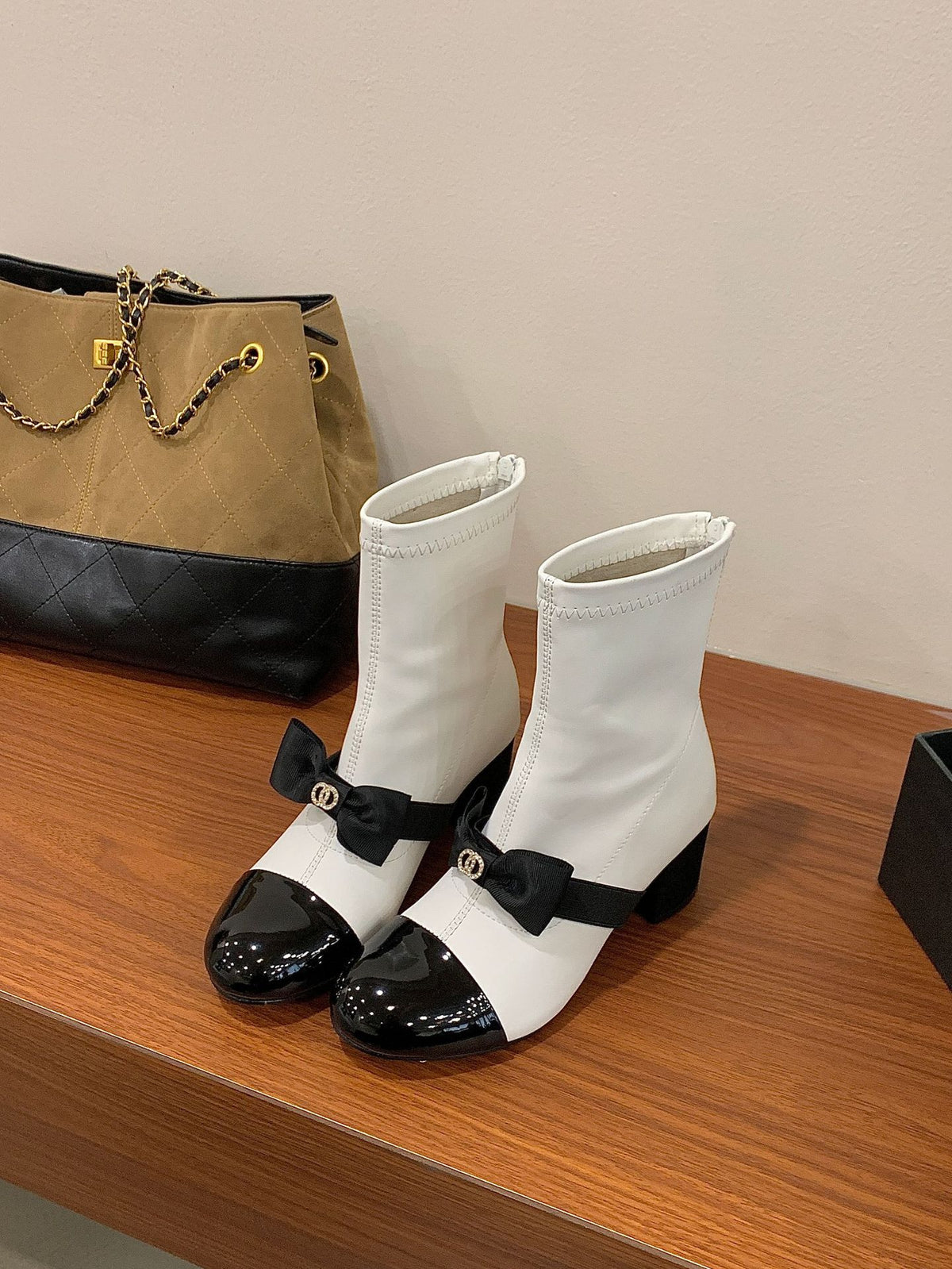 Women's Style French Bow Color Block Chunky Princess Wind Chain Chelsea Boots