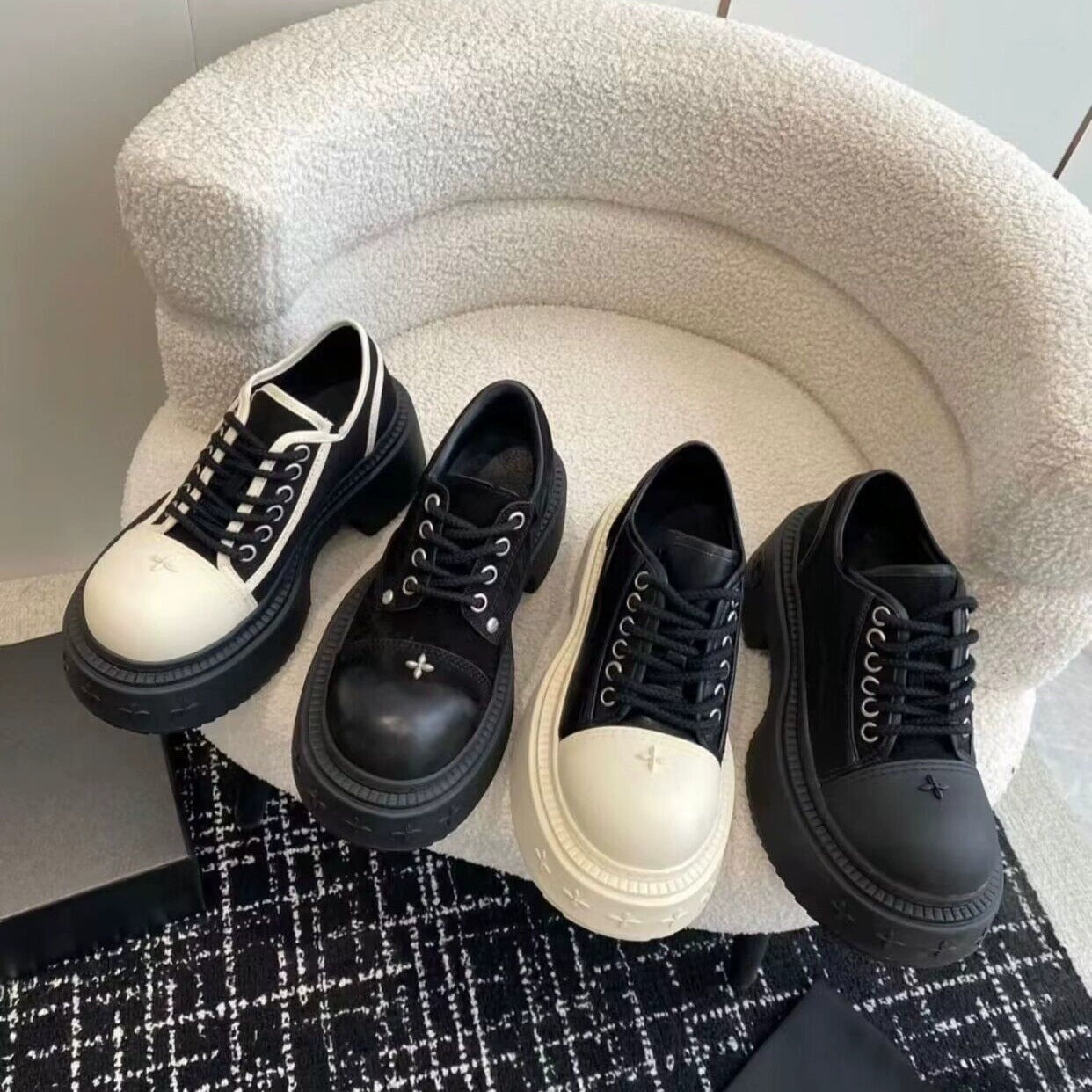 Women's Flower Vintage Genuine Platform Big Head Elevator Women's Casual Shoes