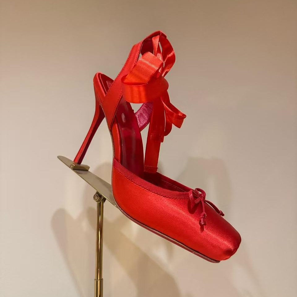 Women's Sole Catwalk Satin Ribbon Closed Toe Waterproof Platform Stiletto Ballet Women's Fashion Shoes