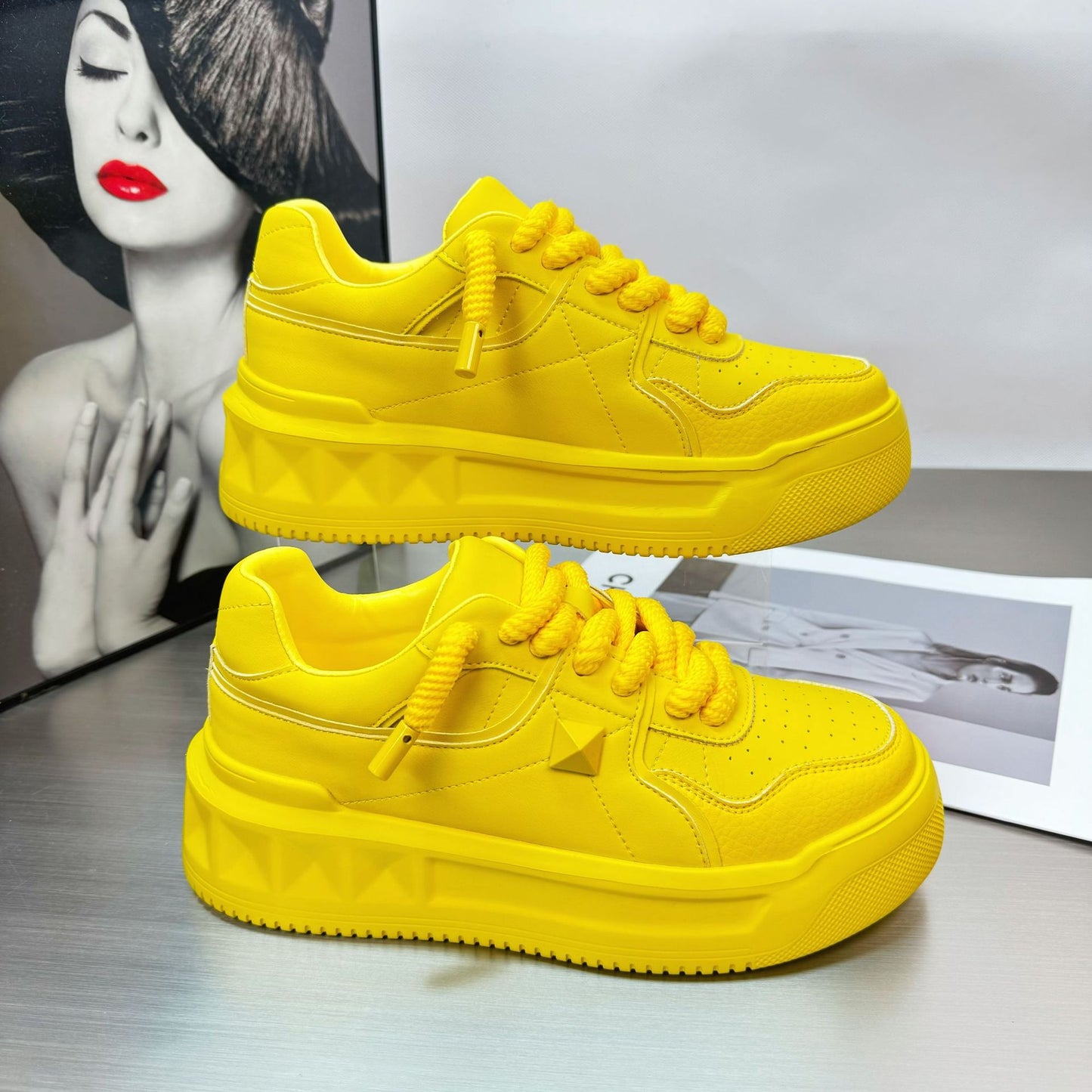 Genuine Yellow Rivet Platform Fashion White Sports Casual Shoes