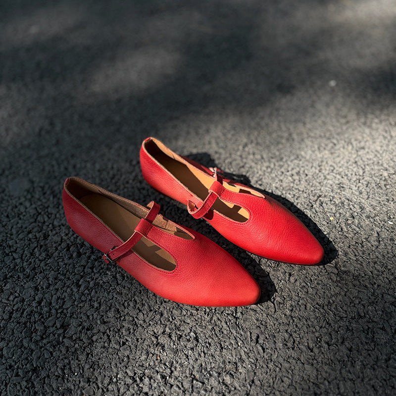 Women's Pointed Flat Buckle Mori Style Retro Solid Color Women's Casual Shoes