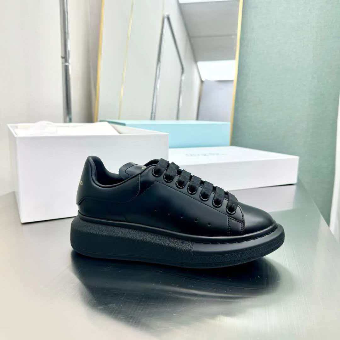 Women's White Genuine Platform Height Increasing Insole Sports Casual Shoes