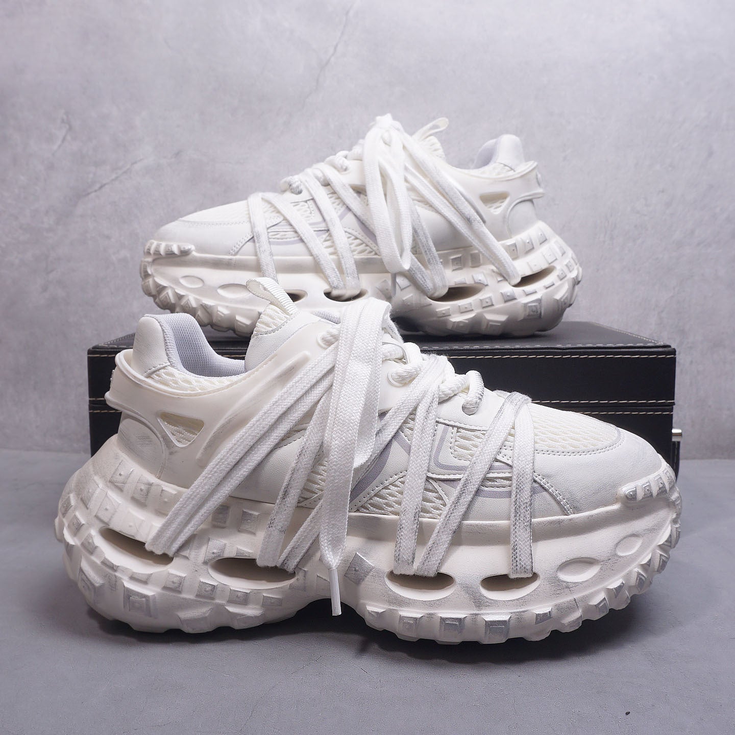 Men's Super Hot Dad Fashion Niche Platform Inner Men's Sports Shoes