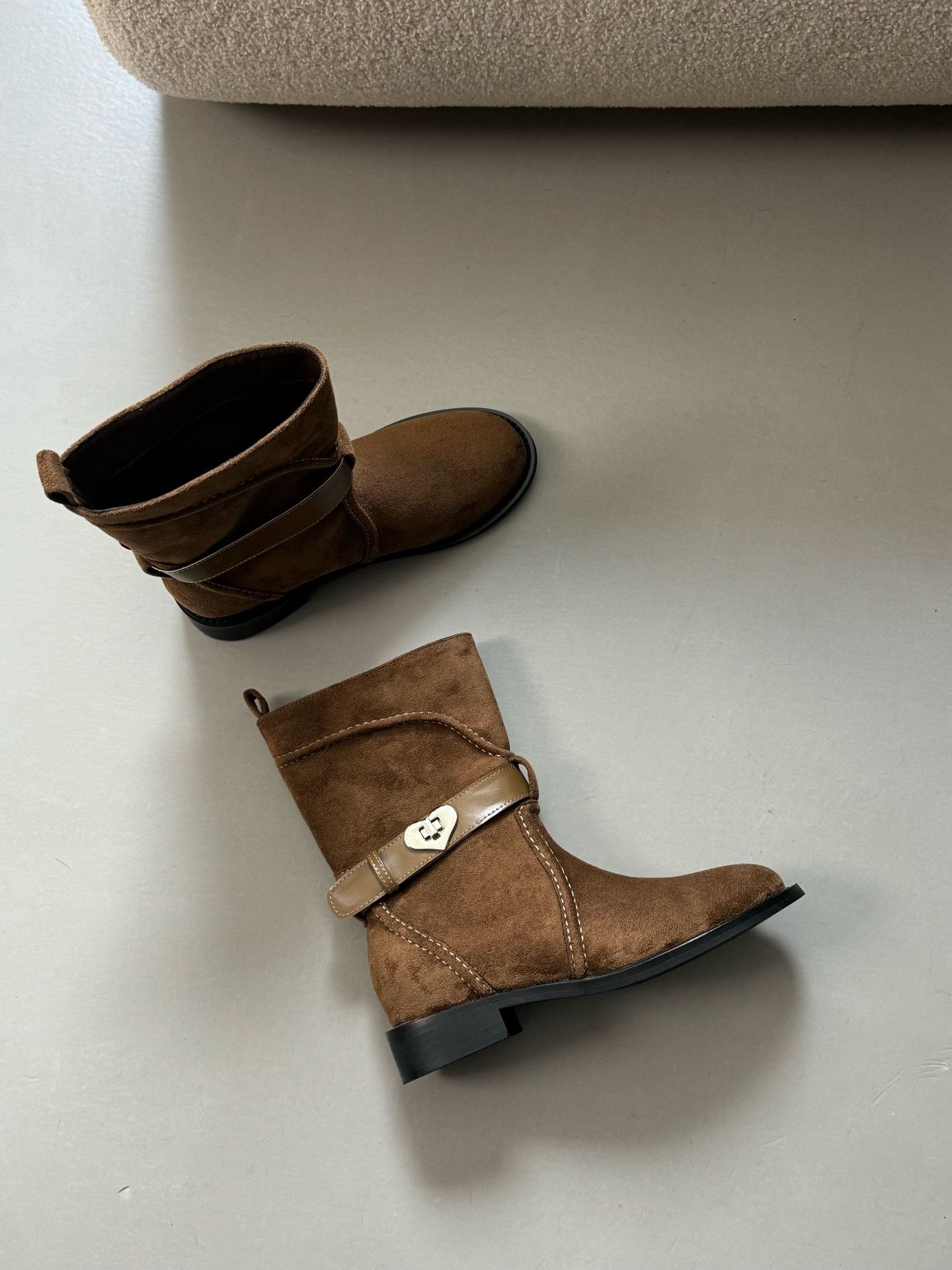 Women's French Retro Western Cowboy Ankle Female Round Boots