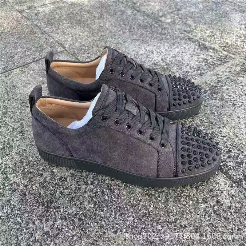 Women's & Men's Rivet Toe Nail Couple Rhinestone Board Men's Sports Shoes