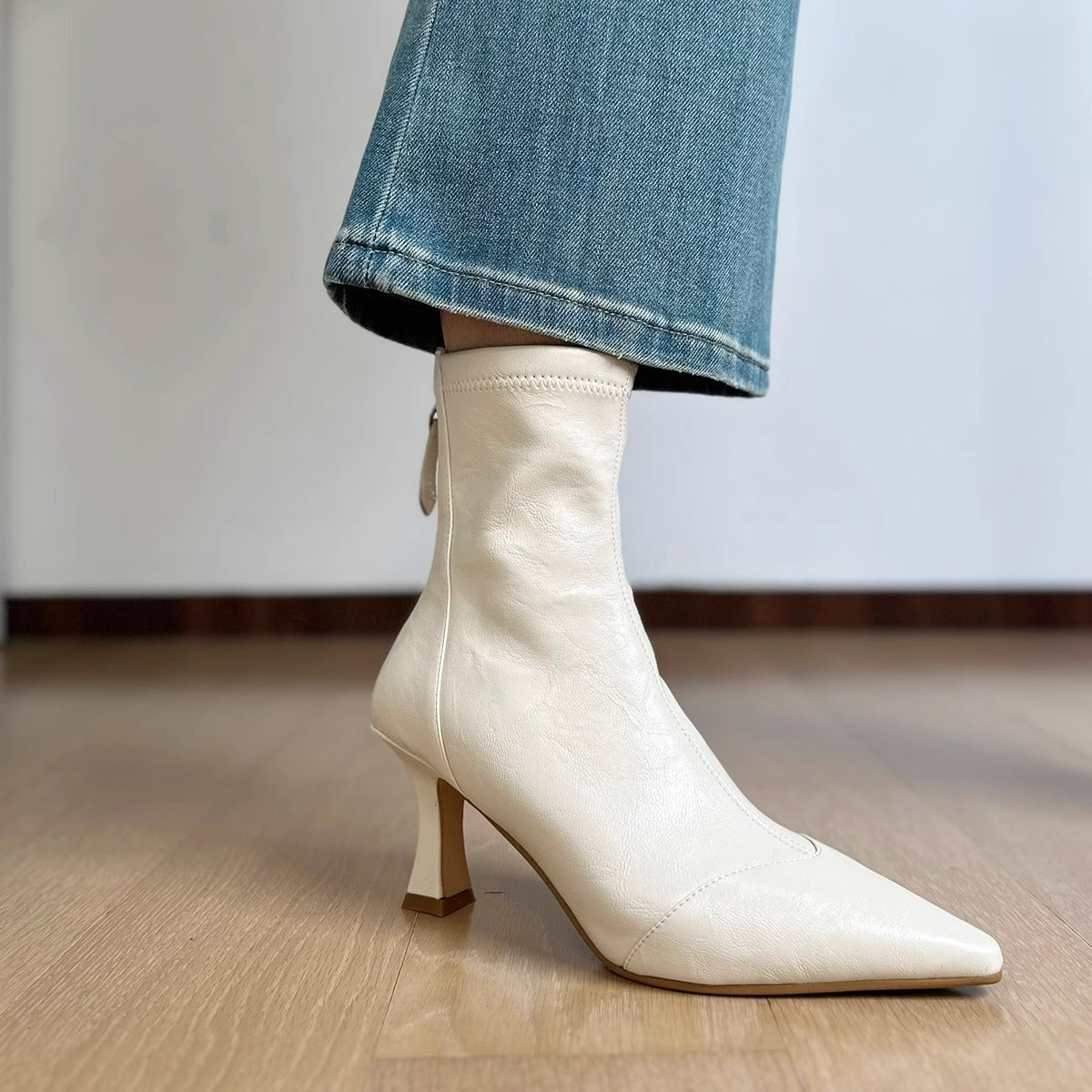 Women's High Pointed Martin Back Skinny Zip Ankle Women's Leather Boots