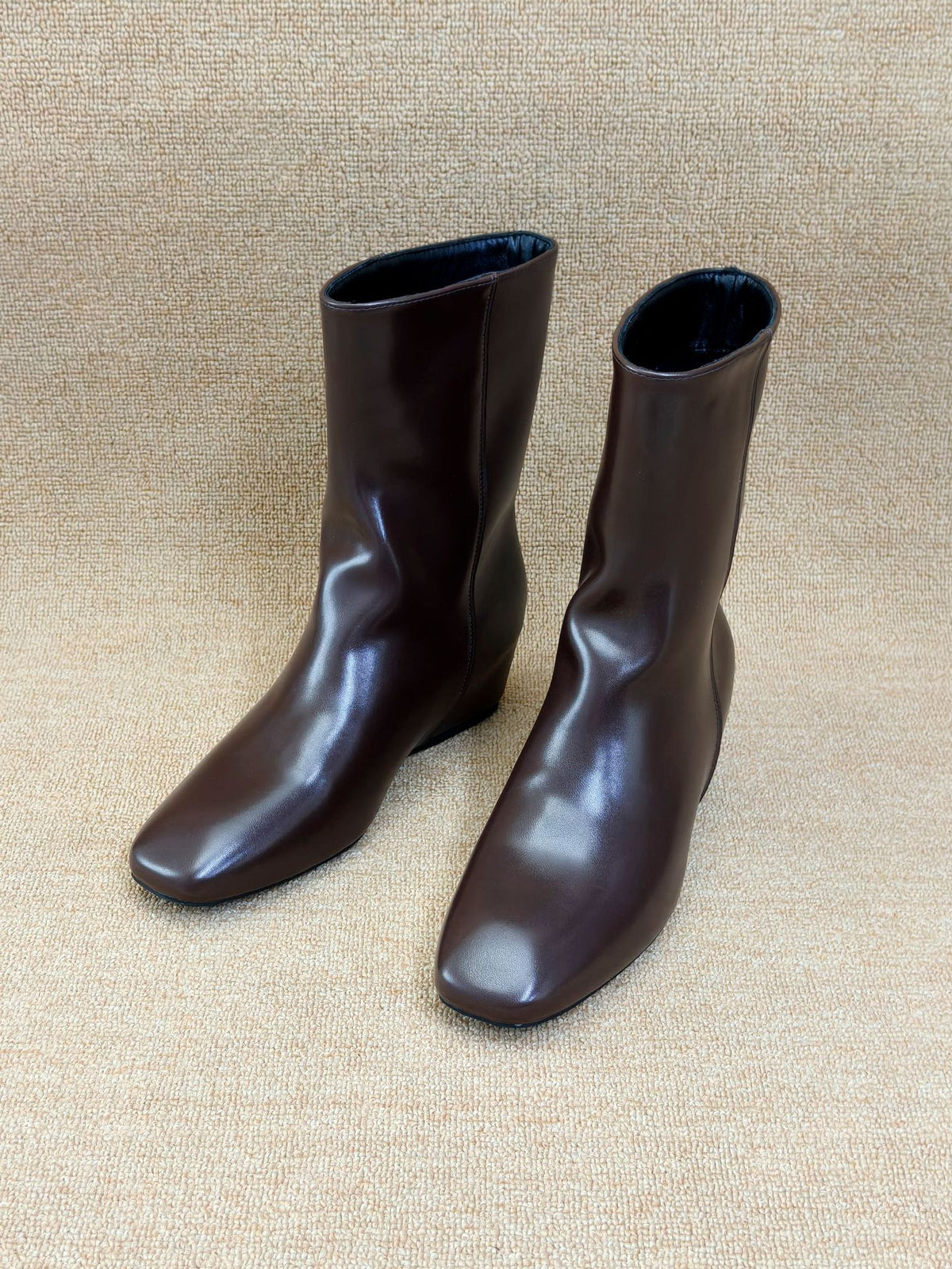 Women's Square Head Slimming Simple Height Increasing Insole Wide Tube Knight Women's Leather Boots