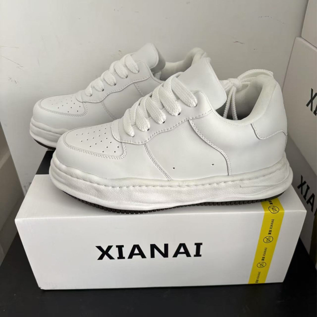 Men's Invisible Height Increasing Insole Air Force Foam Dissoed Board Men's Sports Shoes