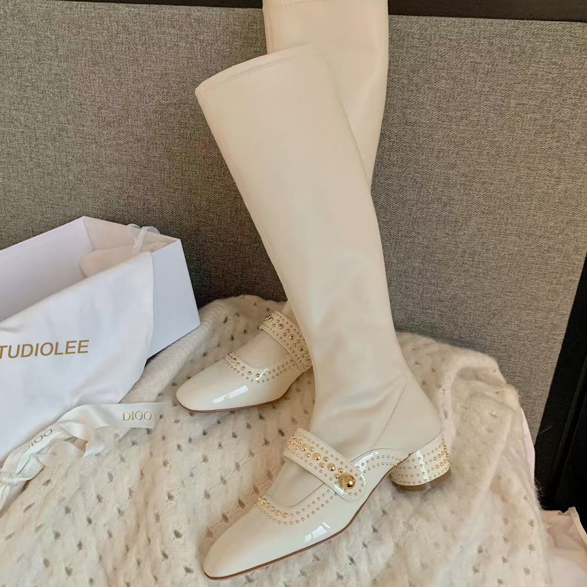Square Head Riveted Short Knight Tube Thick Thin Ankle Boots