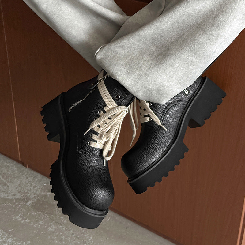 Fashion British Minimalist Chelsea Soft Bottom Comfortable Tooling Smoke Boots
