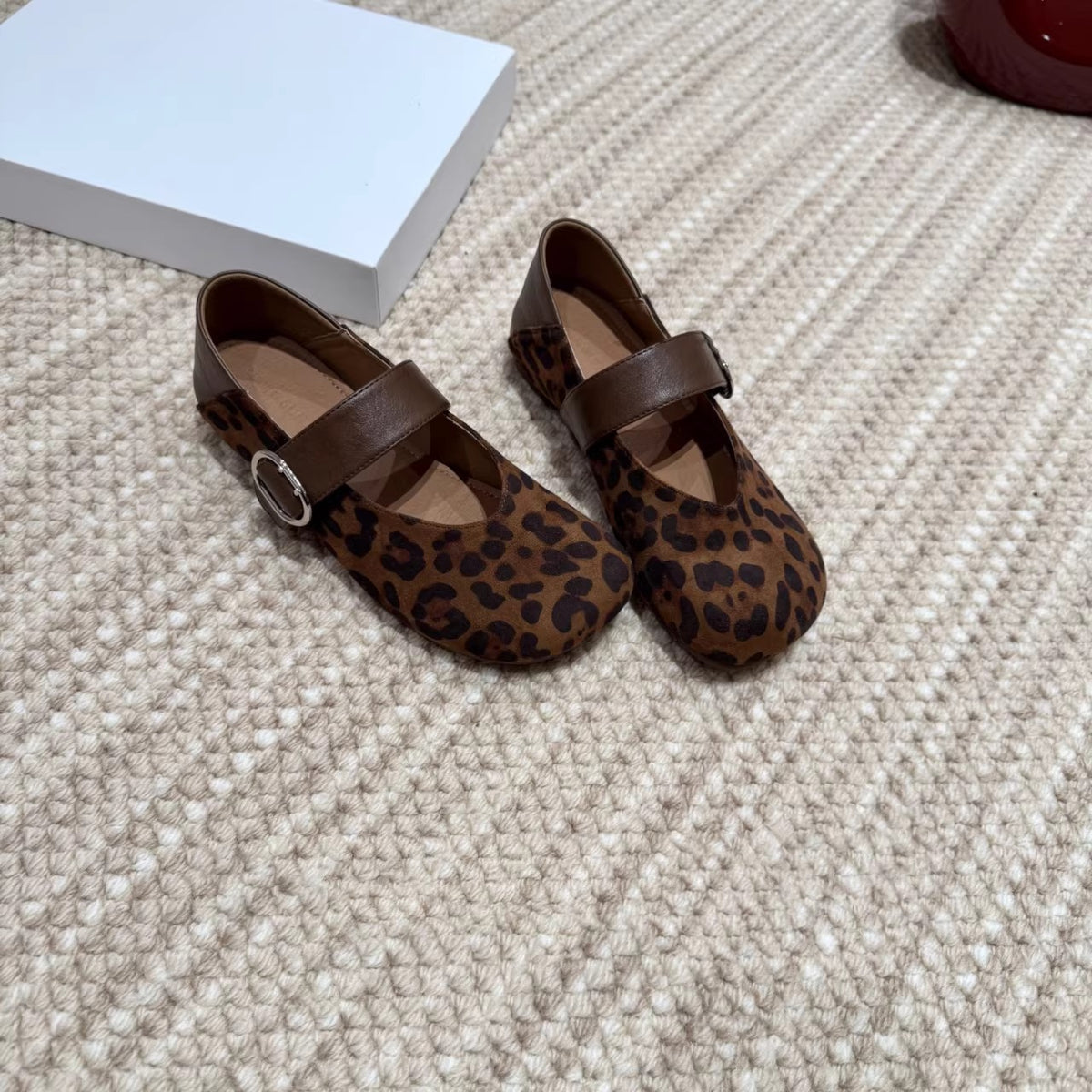 Women's French Style Mary Jane Spring Retro Flat Bottom Two-word Wear Women's Fashion Shoes