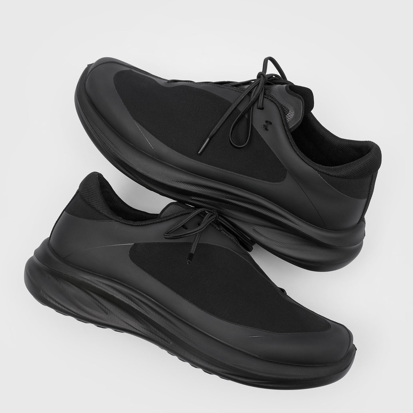Men's Thick Sole Outdoor Climbing Mesh Surface Men's Sports Shoes