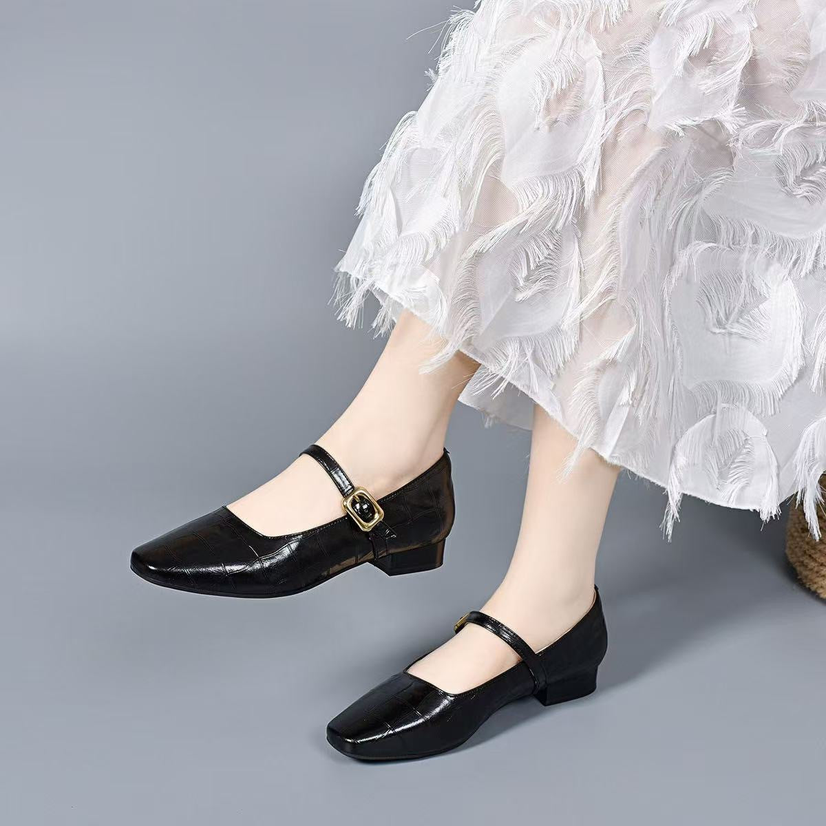 Women's Retro Square Toe French Shallow Mouth Flat Stylish Low Temperament Women's Fashion Shoes