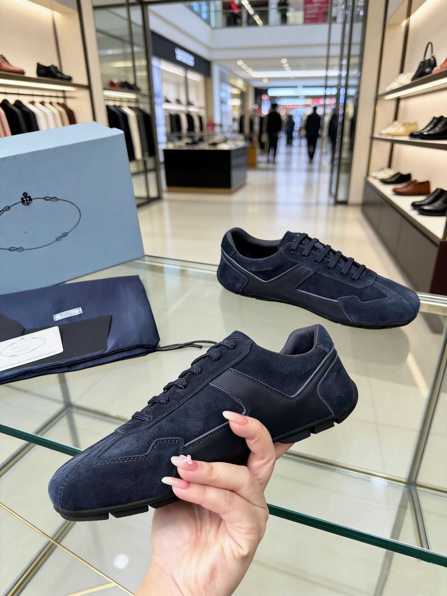 Women's & Men's Early Spring Flat German Training Round Toe Retro Sports Casual Shoes
